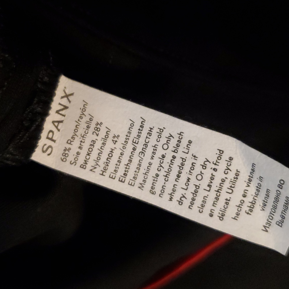 SPANX Perfect Sleeveless Jumpsuit in clasic black size large new - Picture 6 of 6